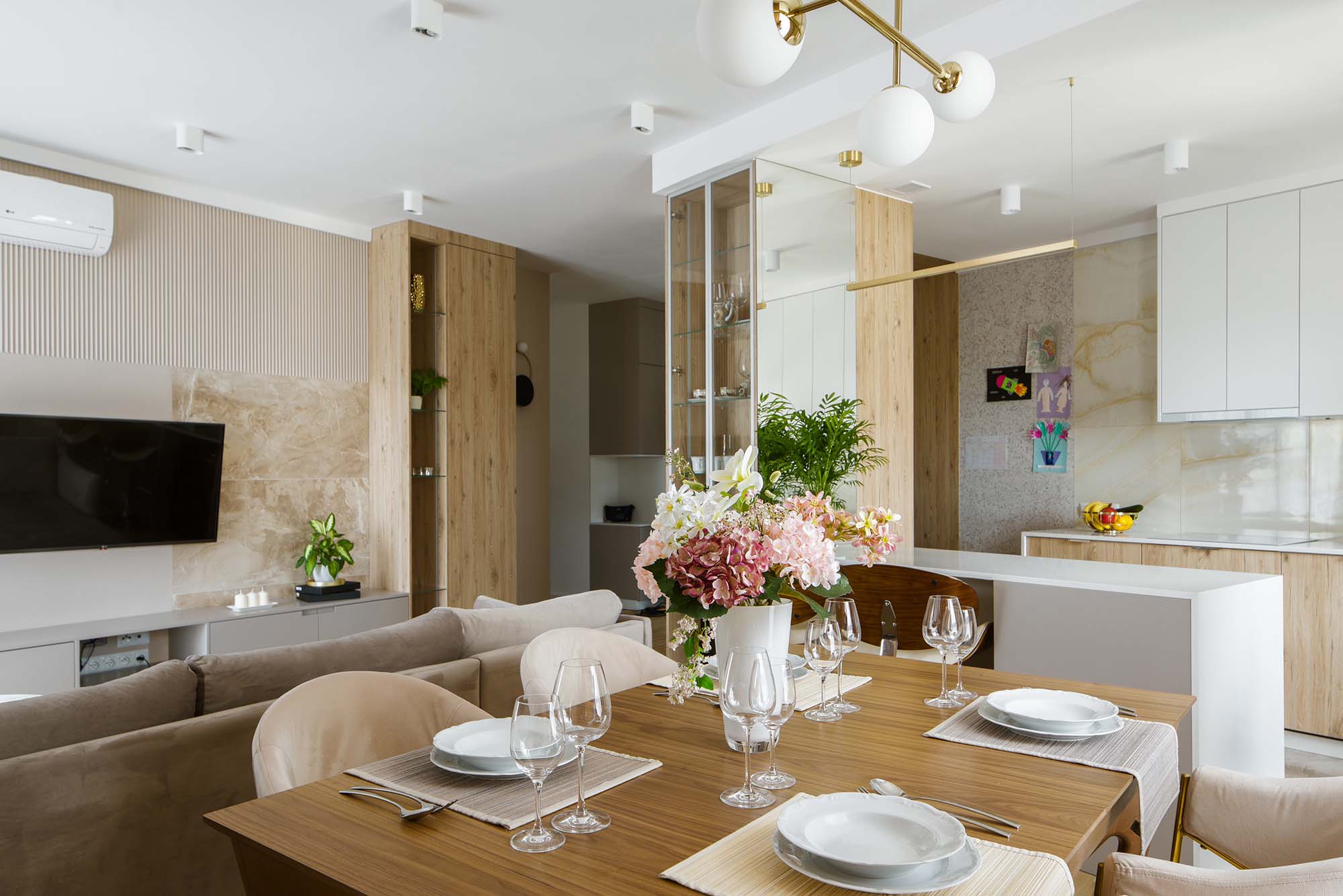 APARTAMENT WŁODARZEWSKA